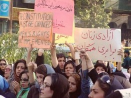 women in Iranian uprising, June 2009